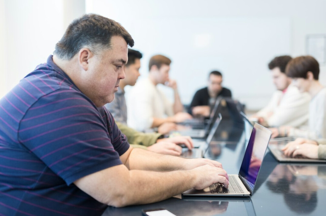 mentor teaching coding class